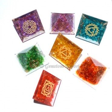 Orgone Engraved Pyramid Chakra Set