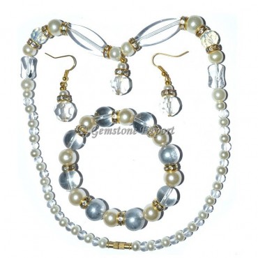 Crystal and Pearl Necklace