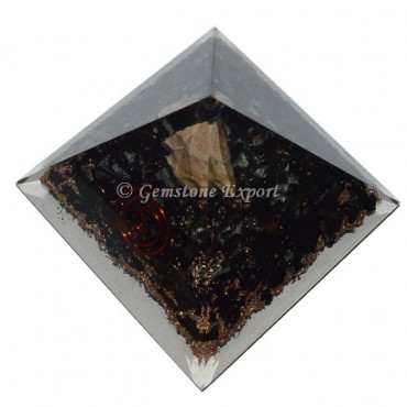 Black Tourmaline Orgonite Pyramid