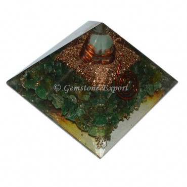 Green Aventurine Orgonite Pyramid